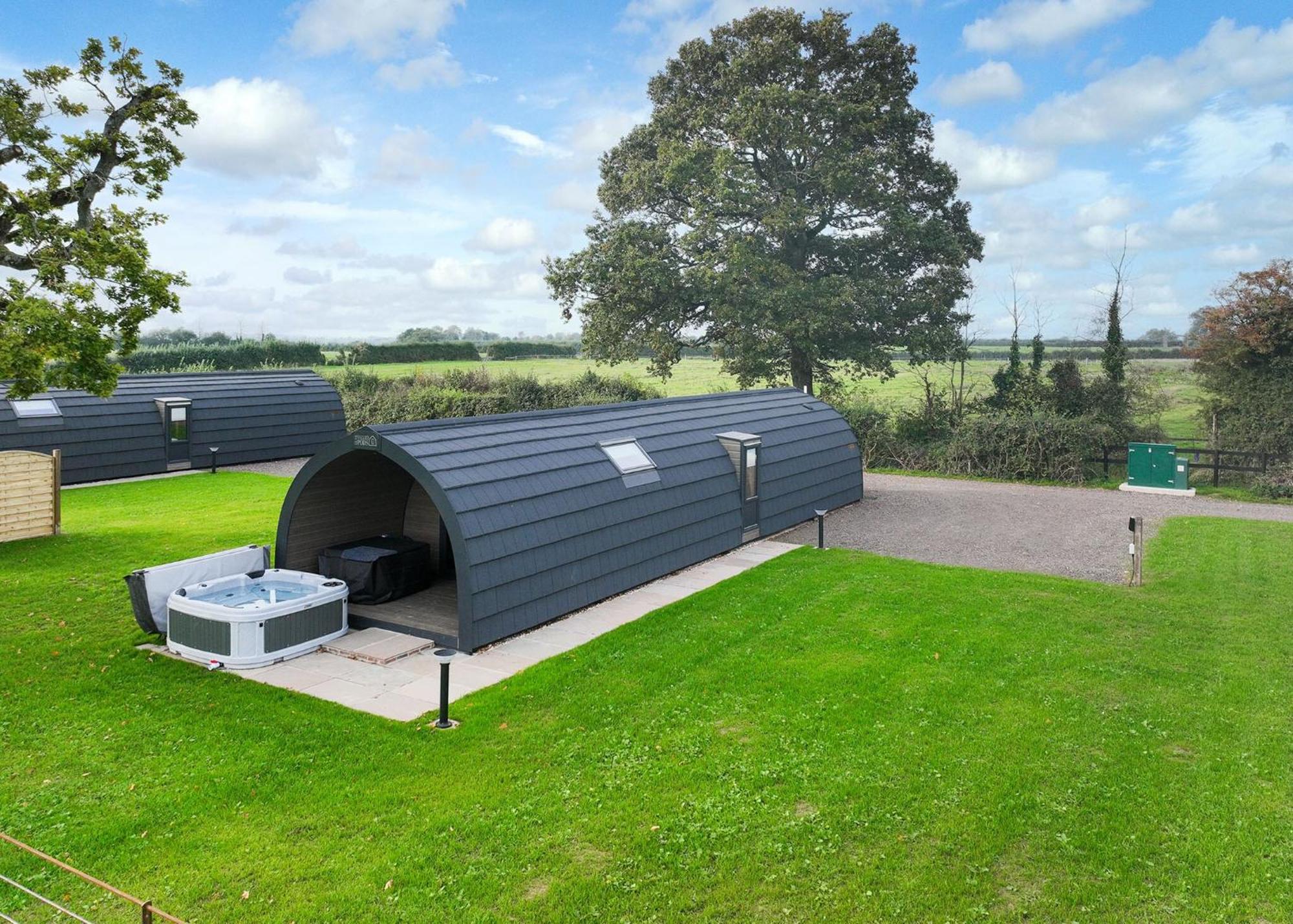 Firtree Farm Lodges Yeovil Exteriör bild